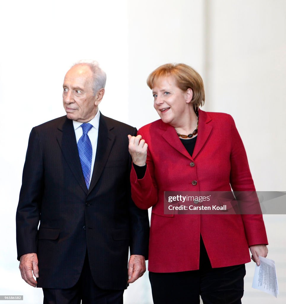 Israeli President Shimon Peres Visits Berlin