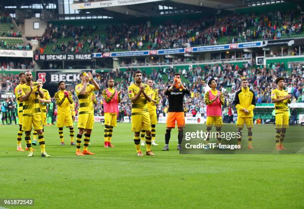 Oemer Toprak of Dortmund, Nuri Sahin of Dortmund, Lukasz Piszczek of Dortmund, Jeremy Toljan of Dortmund, Sokratis Papastathopoulos of Dortmund,...