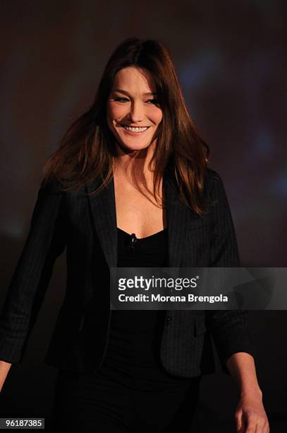 Carla Bruni Sarkozi is a guest on the Italian tv show " Che tempo che fa" on January 25 , 2009. In Milan, Italy.