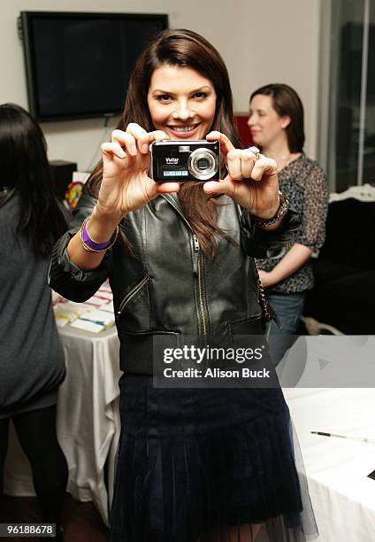 Actress Ali Landry poses at the Kari Feinstein Golden Globes Style Lounge at Zune LA on January 15, 2010 in Los Angeles, California.