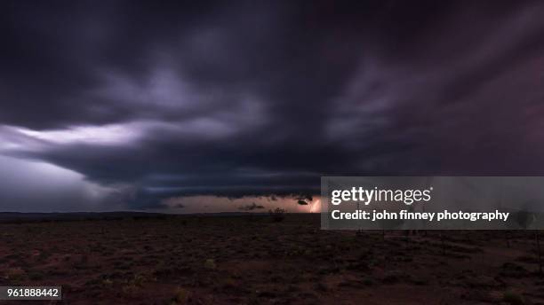 roswell severe warned thunderstorm, new mexico. usa - roswell stock-fotos und bilder