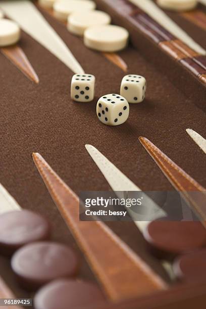 バックギャモン 1 - backgammon ストックフォトと画像