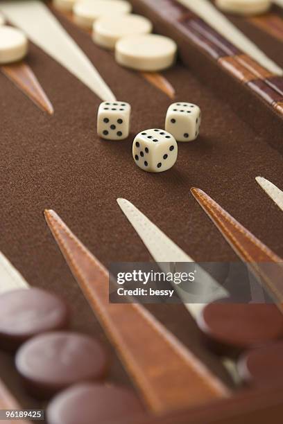 backgammon 1 - backgammon stockfoto's en -beelden