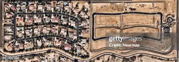 residental area in phoenix, arizona, usa - phoenix arizona construction stock pictures, royalty-free photos & images