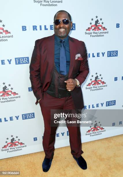 Johnny Gill attends the Sugar Ray Leonard Foundation 9th Annual "Big Fighters, Big Cause" Charity Boxing Night presented by B. Riley FBR, Inc. At the...