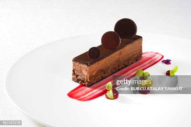 chocolate mousse cake - frozen sweet food stock pictures, royalty-free photos & images