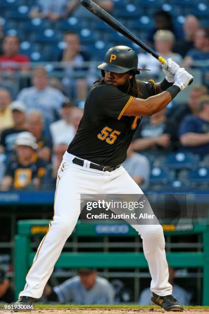 Josh Bell of the Pittsburgh Pirates in action during inter-league play against the Chicago White Sox at PNC Park on May 15, 2018 in Pittsburgh,...