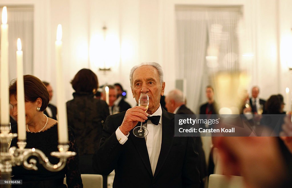 Israeli President Shimon Peres Visits Berlin