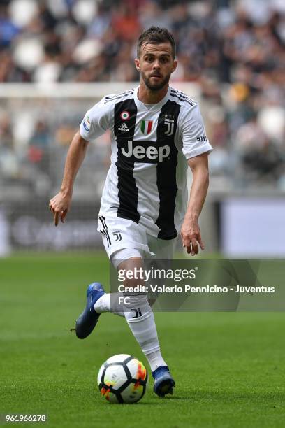 Miralem Pjanic of Juventus in action during the Serie A match between Juventus and Hellas Verona FC at Allianz Stadium on May 19, 2018 in Turin,...