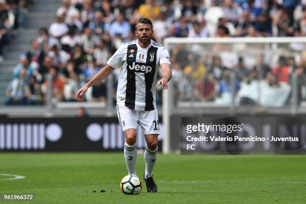 Andrea Barzagli of Juventus in action during the Serie A match between Juventus and Hellas Verona FC at Allianz Stadium on May 19, 2018 in Turin,...