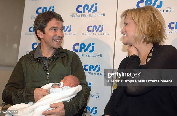 Spanish soprano Ainhoa Arteta and her husband Jesus Garmendia present their first baby Iker, born January 20, on January 26, 2010 in Barcelona,...