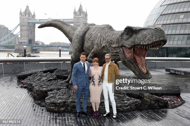 Bryce Dallas Howard, Chris Pratt and Jeff Goldblum attend the 'Jurassic World: Fallen Kingdom' photocall at London Bridge on May 24, 2018 in London,...