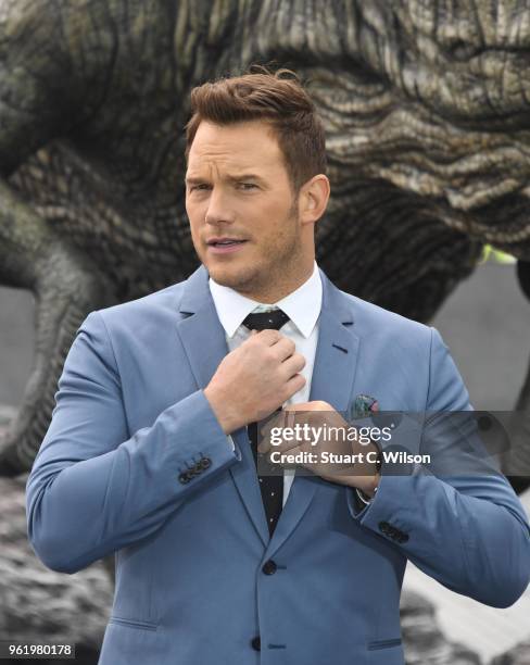Chris Pratt attends the 'Jurassic World: Fallen Kingdom' photocall at London Bridge on May 24, 2018 in London, England.