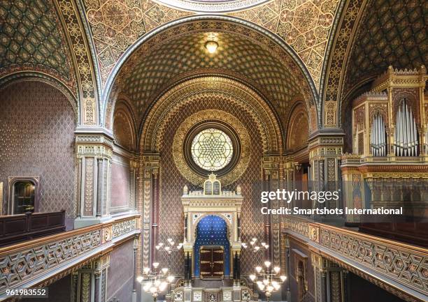 2,393 Interiors Of Jewish Synagogue Stock Photos, High-Res Pictures ...