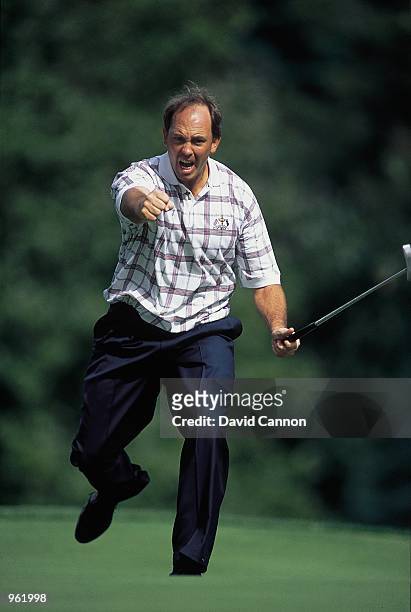 Tom Lehman of the USA celebrates during the final day singles of the Ryder Cup at Oak Hill Country Club in Rochester, New \ York, USA. \ Mandatory...