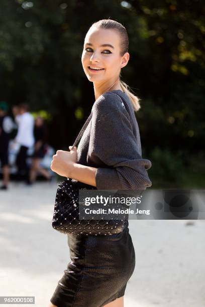 Dutch model Maartje Verhoef wears Zoe Karssen during Milan Fashion Week Spring/Summer 2018 on September 22, 2017 in Milan, Italy.