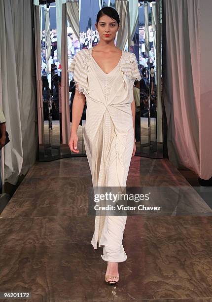 Model walks the runway wearing Abit by Erika Ikesili during the first day of Colombiatex De Las Americas 2010 at Plaza Mayor on January 26, 2010 in...