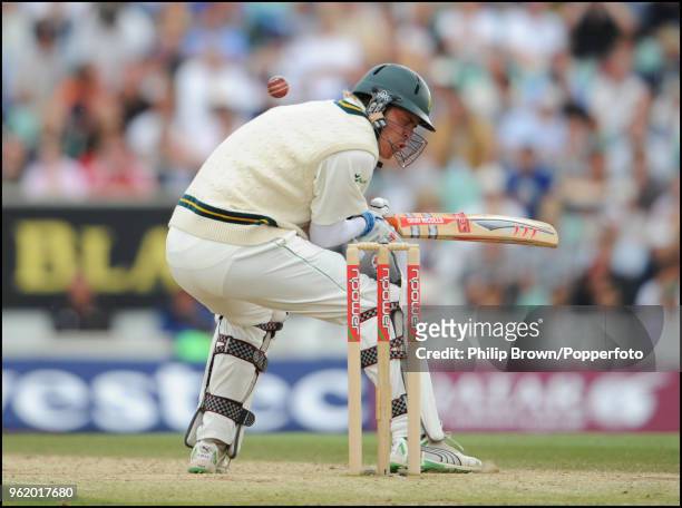 Paul Harris of South Africa ducks a bouncer from England's Andrew Flintoff during the 4th Test match between England and South Africa at The Oval,...