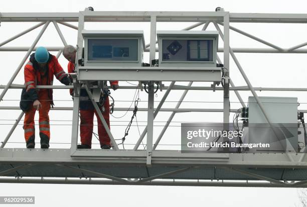 Truck toll from July 1. 2018 also on all federal roads. Mounting of a toll bridge near Cologne.