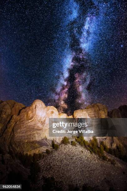 mount rushmore with milky way on the sky - rushmore george washington stock pictures, royalty-free photos & images