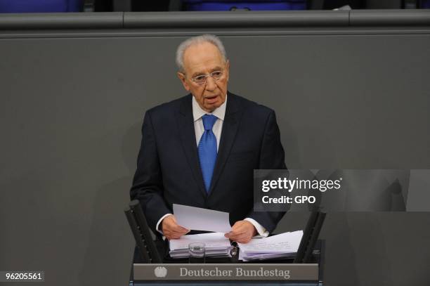 In this handout image supplied by the Israeli Government Press Office , Israeli President Shimon Peres speaks to the German parliament, the...