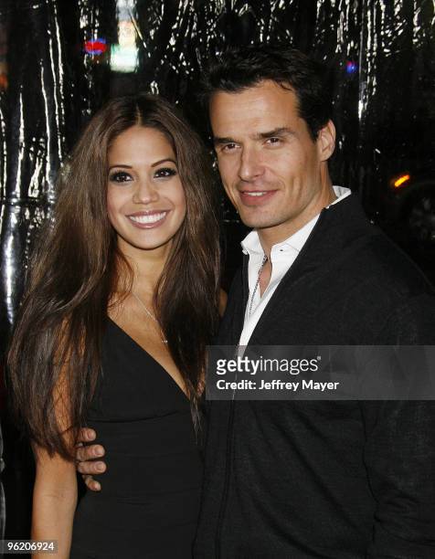 Actor Antonio Sabato Jr. And Cheryl Moana Marie attend the "Edge Of Darkness" Los Angeles Premiere on January 26, 2010 in Los Angeles, United States.