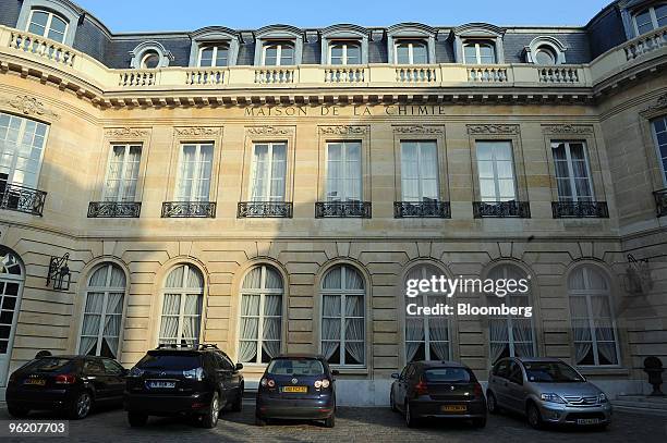 La Maison de la Chimie conference center, site of STMicroelectronics NV's news conference, stands in Paris, France, on Wednesday, Jan. 27, 2010....