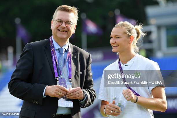 Reinhard Grindel and Alexandra Popp of Vfl Wolfsburg talk ahead of the UEFA Womens Champions League Final between VfL Wolfsburg and Olympique...