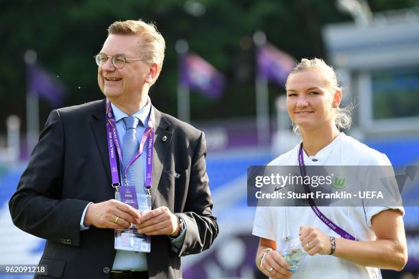 Reinhard Grindel and Alexandra Popp of Vfl Wolfsburg talk ahead of the UEFA Womens Champions League Final between VfL Wolfsburg and Olympique...