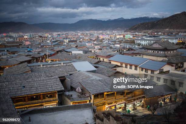 General view of the old city of Shangri-La.