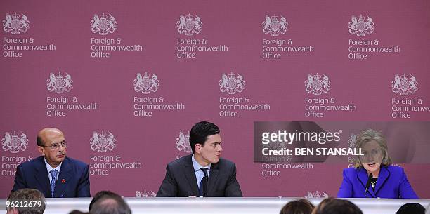 British Foreign Secretary David Miliband , US Secretary of State Hillary Clinton and Yemen's Foreign Minister, Abu Bakr al-Qirbi attend a press...