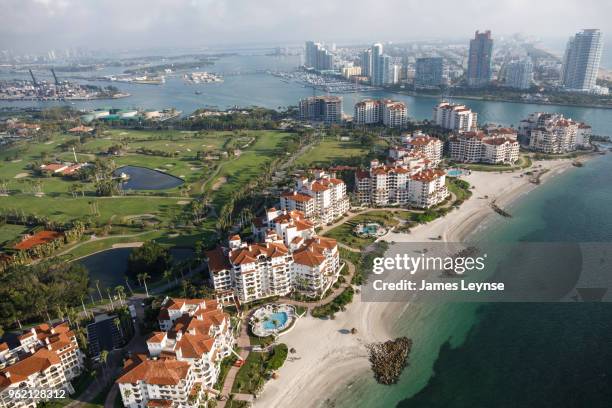 fotos e imágenes de Fisher Island - Getty Images fotos e imágenes de Fisher Island - Getty Images