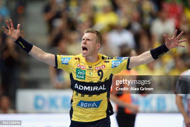 Gudjon Valur Sigurdsson of Rhein-Neckar Loewen celebrates a goal during the DKB HBL match between Rhein-Neckar Loewen and MT Melsungen at SAP Arena...