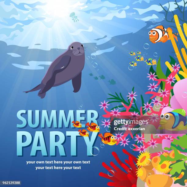 dive-party mit sea life - fischschwarm stock-grafiken, -clipart, -cartoons und -symbole