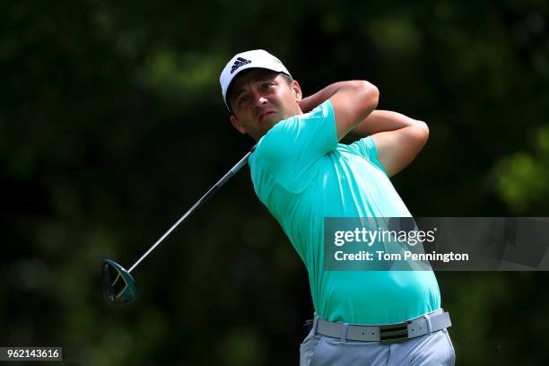 Xander Schauffele plays his shot from the 12th tee during round one of the Fort Worth Invitational at Colonial Country Club on May 24, 2018 in Fort...