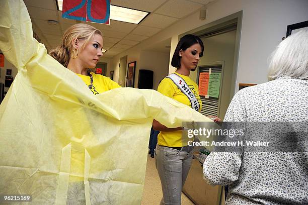 Miss USA Kristen Dalton and Miss Universe Stefania Fernandez participate in Project Sunshine's "Star For A Day" program at Beth Israel Medical Center...