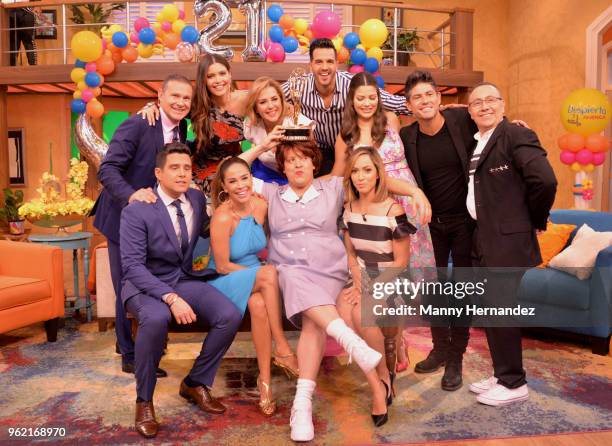 Alan Tacher, Chiquinquira Delgado, Ana Maria Canseco, William Valdes, Ana Patricia, Poncho de Anda, Fernando Arau, Alejandro Chaban, Satcha Pretto,...