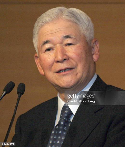 Bank of Japan Governor Toshihiko Fukui speaks to business leaders in Tokyo Friday, November 11, 2005. Fukui said he wants to raise interest rates...