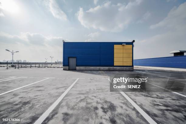 parking lot - parking sign stock pictures, royalty-free photos & images