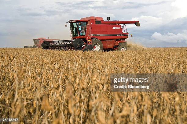 Soybeans are harvested at the Fartura Farm in Campo Verde, Brazil, on Saturday, March 1, 2008. Soybean output in Brazil, the world's largest producer...