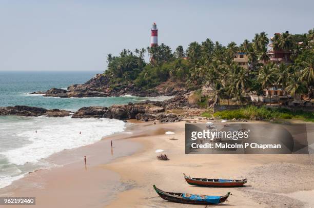 beach at kovalam, near trivandrum, kerala - bundesstaat kerala stock-fotos und bilder