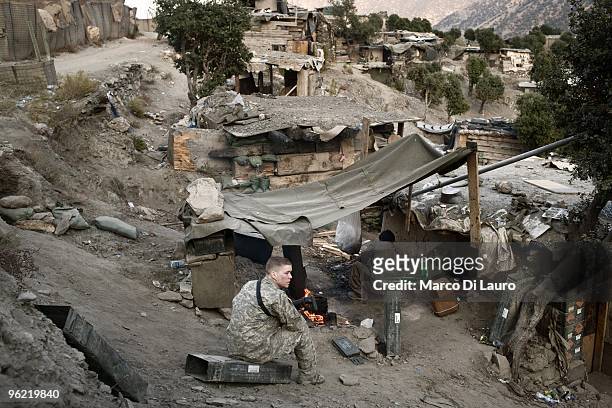 Army Soldier from B Company, 2nd Battalion,12th Infantry Regiment, 4th Brigade,4th Infantry Division Baker Company HQ Platoon, PVT Matthew Roberts,...