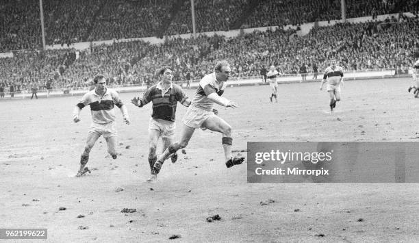Leeds 11-10 Wakefield Trinity, Rugby League Challenge Cup Final match at Wembley Stadium, London, Saturday 11th May 1968. The match is also known as...