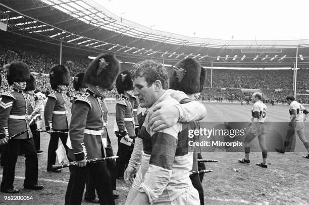 Leeds 11-10 Wakefield Trinity, Rugby League Challenge Cup Final match at Wembley Stadium, London, Saturday 11th May 1968. Don Fox of Wakefield is...