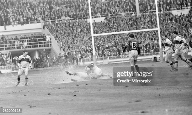 Leeds 11-10 Wakefield Trinity, Rugby League Challenge Cup Final match at Wembley Stadium, London, Saturday 11th May 1968. The match is also known as...