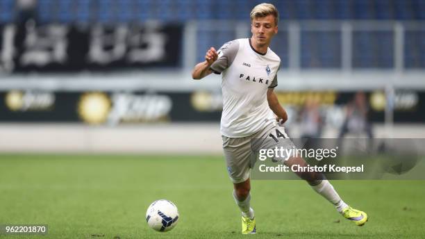 Of Maurice Deville of Mannheim runs with the ball during the Third League Playoff first leg match between KFC Uerdingen and Waldhof Mannheim at...