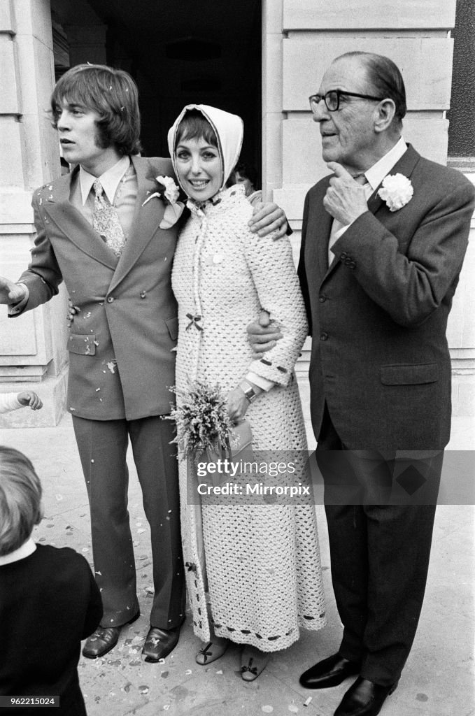 Una Stubbs marries Nicky Henson, 1969