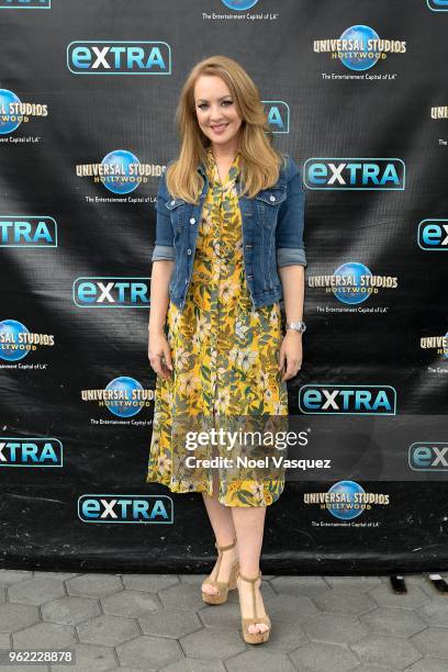 Wendi McLendon-Covey visits "Extra" at Universal Studios Hollywood on May 24, 2018 in Universal City, California.