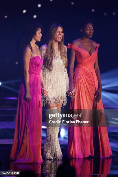 Julianna Townsend, Heidi Klum and Oluwatoniloba Dreher-Adenuga during the Germany's Next Topmodel Finals at ISS Dome on May 24, 2018 in Duesseldorf,...