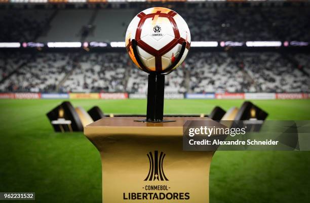 The official ball of the Libertadores is showed before the match between Corinthians and Milionarios for the Copa CONMEBOL Libertadores 2018 at Arena...